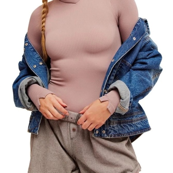 Free People XYZ Mock Neck Purple Bodysuit Women's M/L - Picture 8 of 9